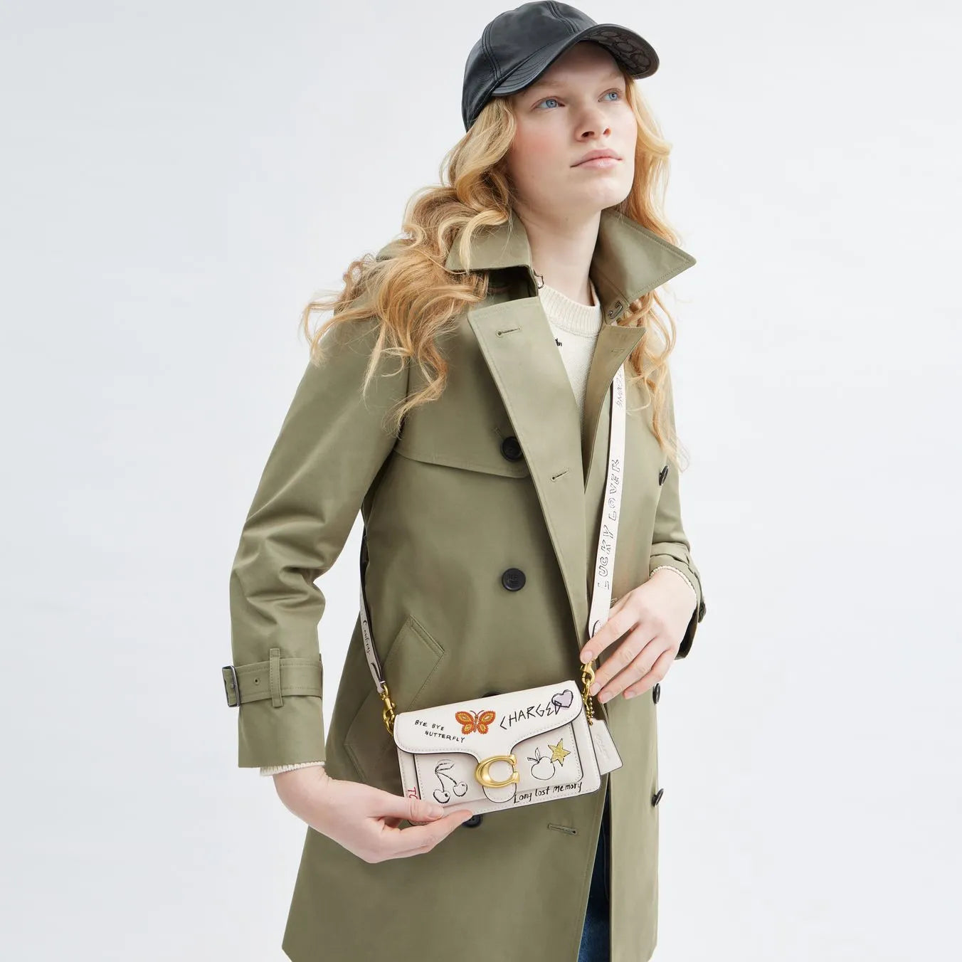 Tabby Shoulder Bag 20 With Sketch Print