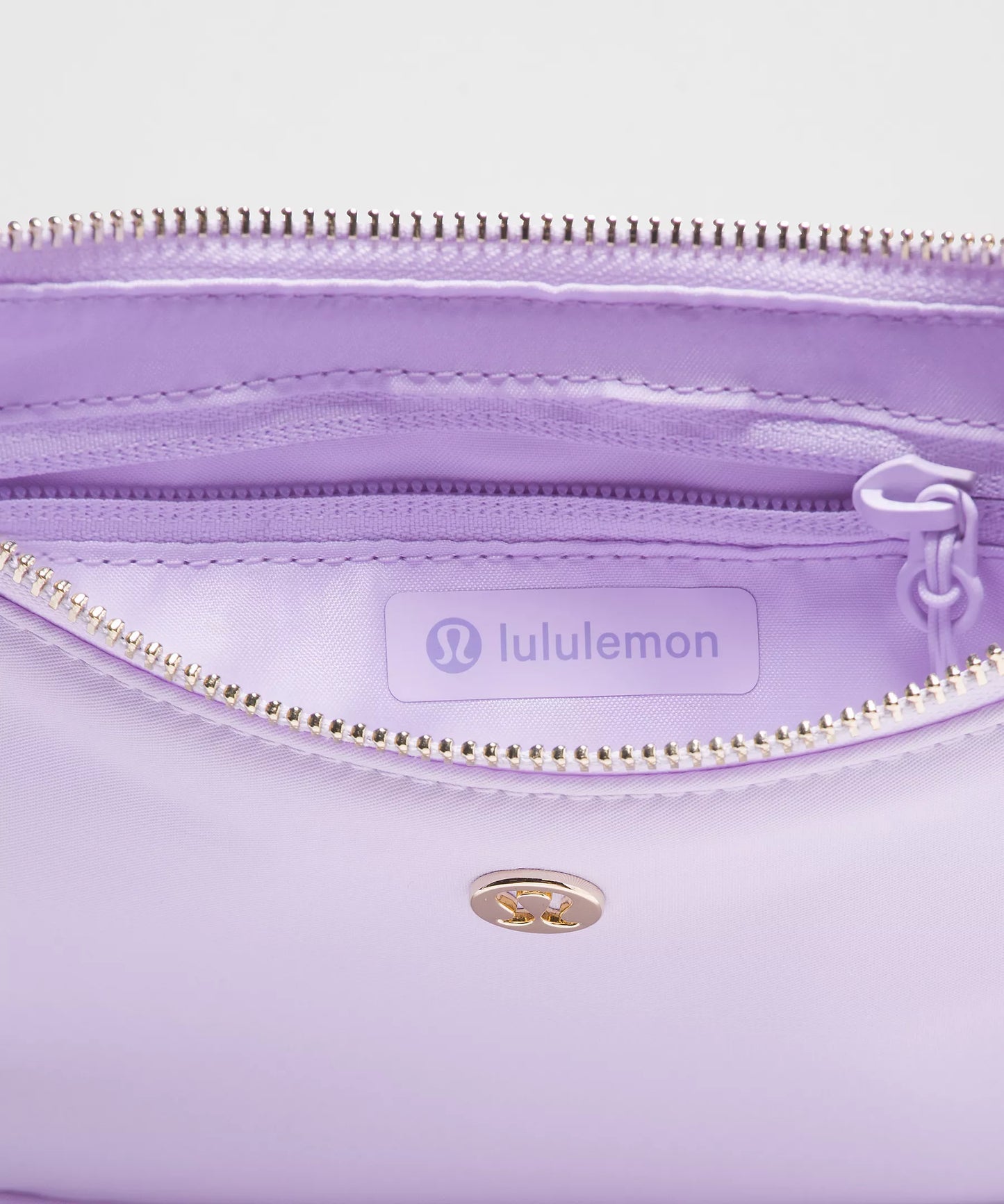 City Essentials Mini Shoulder Bag 1L